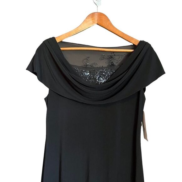 NWT! Patra black short sleeve bead detail dress. Size 12 - Picture 2 of 11